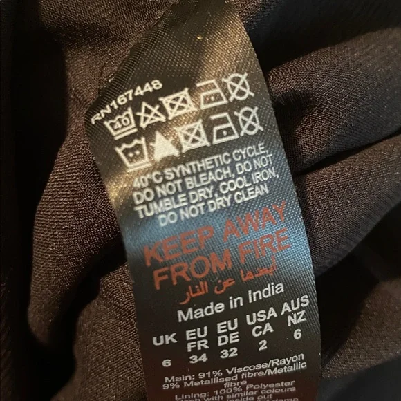 Nasty Gal NWT  petite metallic , tiered star print maxi dress size US-2 - Picture 11 of 13